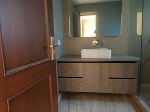 Bathroom in 4 BHK Builder Floor at Safdarjung Enclave – for Rent