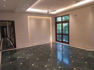 Lobby in 4 BHK Builder Floor at Safdarjung Enclave – for Rent