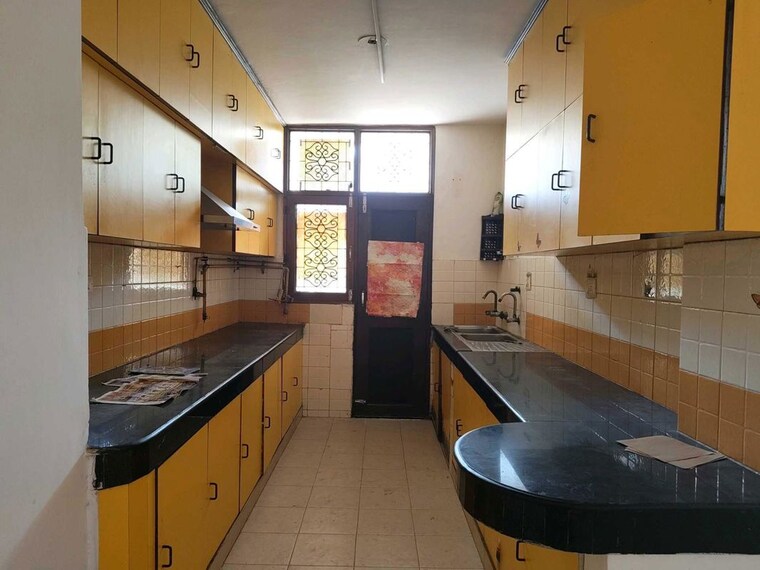 Kitchen, parsvnath-prestige 3 Bedroom 1550 Sq.Ft. Apartment In Sector 93a Noida 10377070