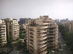 3 BHK + Servant Room Apartment For Sale in Eldeco Olympia