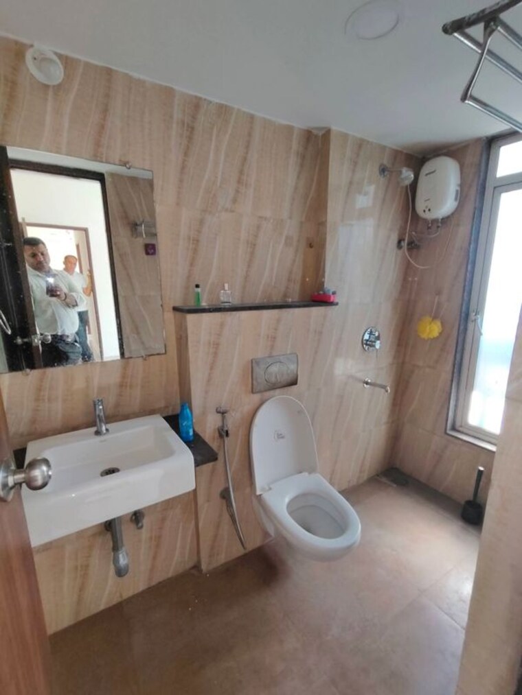 Bathroom, lodha-amara 2 Bedroom 672 Sq.Ft. Apartment In Kolshet Road Thane 10377099