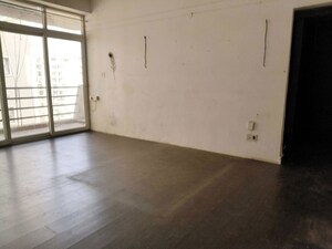 Room in 3 BHK Apartment at Supertech Emerald Court, Sector 93a – for Sale