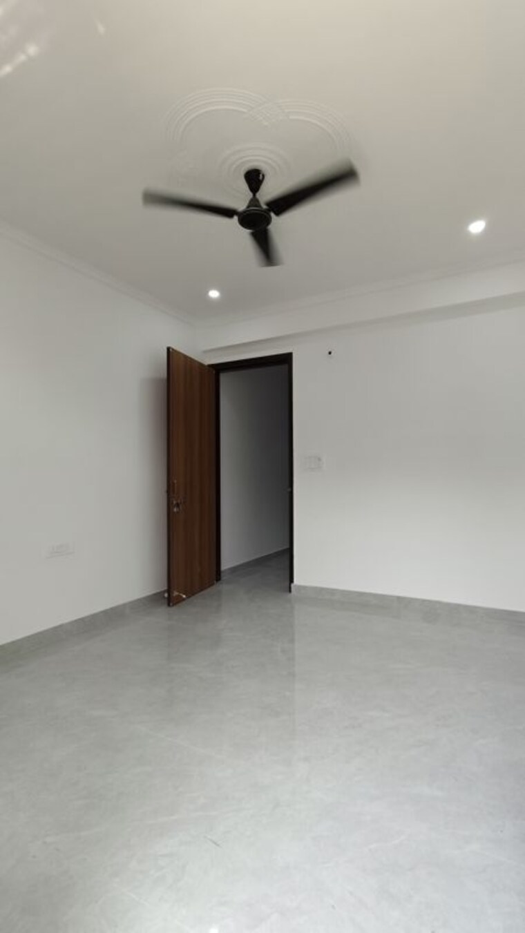 Room, saket 2 Bedroom 800 Sq.Ft. Apartment In Saket Delhi 10377108