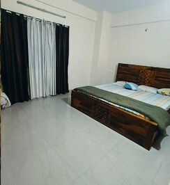 2 BHK Apartment For Rent in Mahaveer Varna