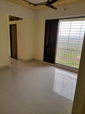 Room in 1 BHK Apartment at Agarwal And Doshi Complex, Vasai West – for Rent