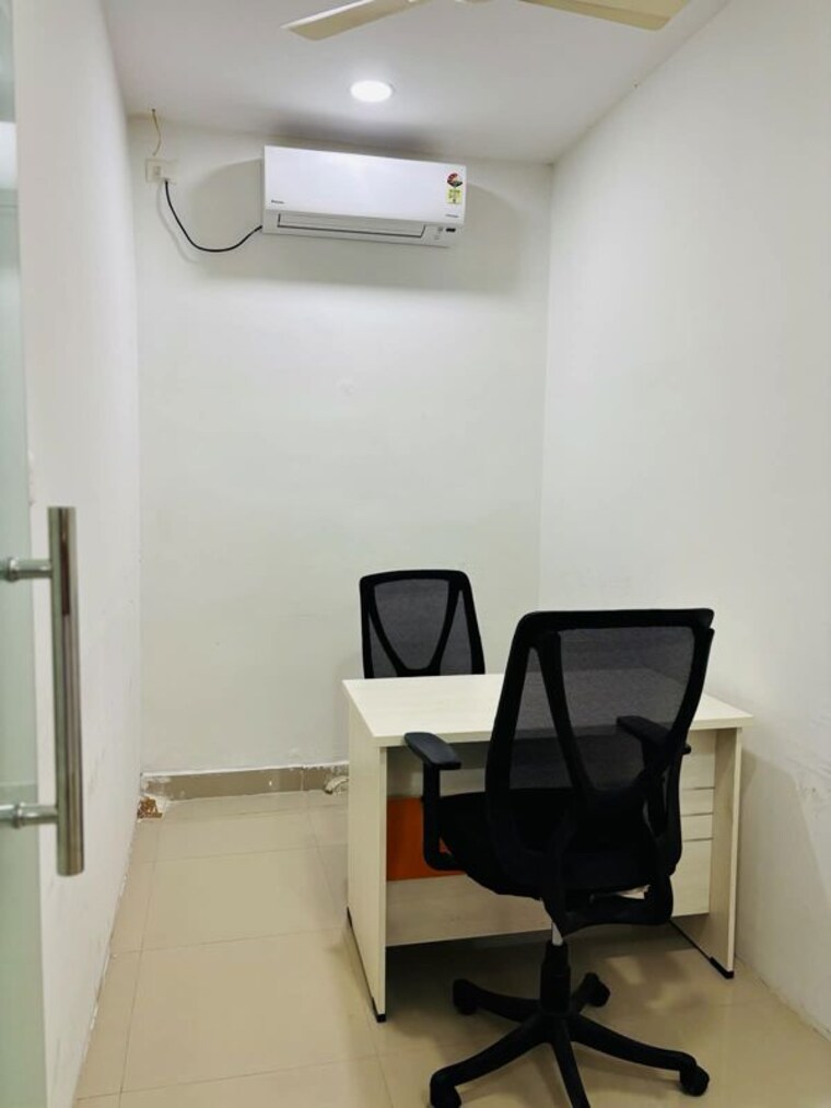 Team Area, madhapur Commercial Office Space 2200 Sq.Ft. In Madhapur Hyderabad 10377136