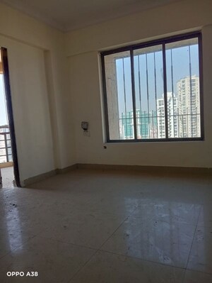 Bedroom in 2 BHK Apartment at Andheri West – for Rent