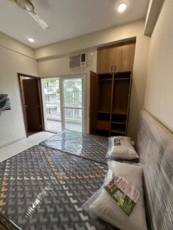 1 BHK Builder Floor For Rent in Sector 44