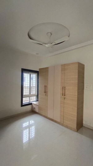 Bedroom in 3 BHK Apartment at Kalyan Nagar Phase 1 – for Rent