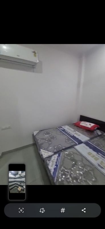 1 BHK Builder Floor For Rent in Sector 52