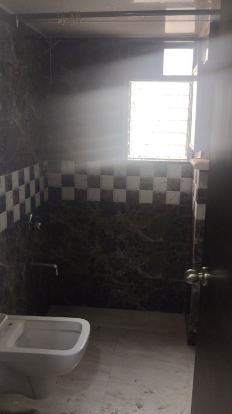 Bathroom, manik-moti-varsova 1 Bedroom 400 Sq.Ft. Apartment In Versova Mumbai 10377168