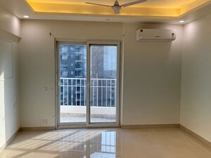 Room in 4 BHK Apartment at 3C Lotus 300, Sector 107 – for Rent