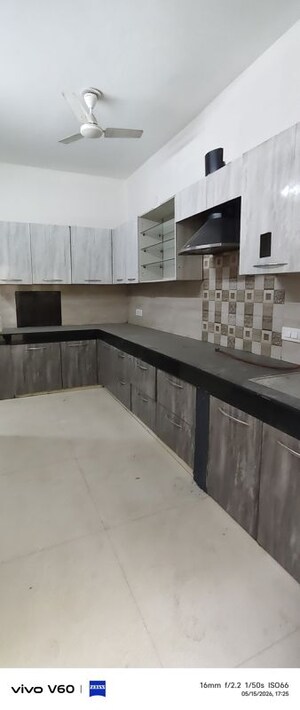 Kitchen in 3.5 BHK Independent House at Sector 40 – for Rent
