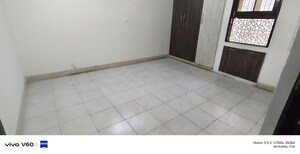 Room in 3.5 BHK Independent House at Sector 40 – for Rent