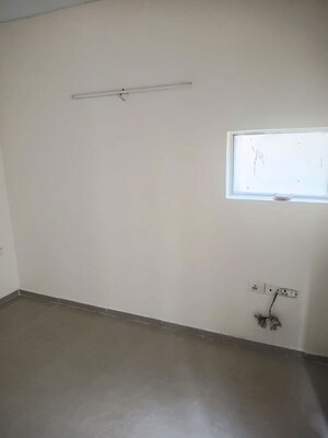 2 BHK Builder Floor For Rent in RWA Jalvayu Vihar, Sector 25
