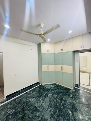2 BHK Apartment For Rent in High Grounds
