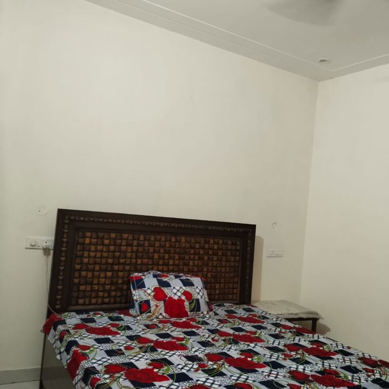 Bedroom, guru-nanak-enclave 2 Bedroom 100 Sq.Ft. Builder Floor In Dhakoli Zirakpur 10377202