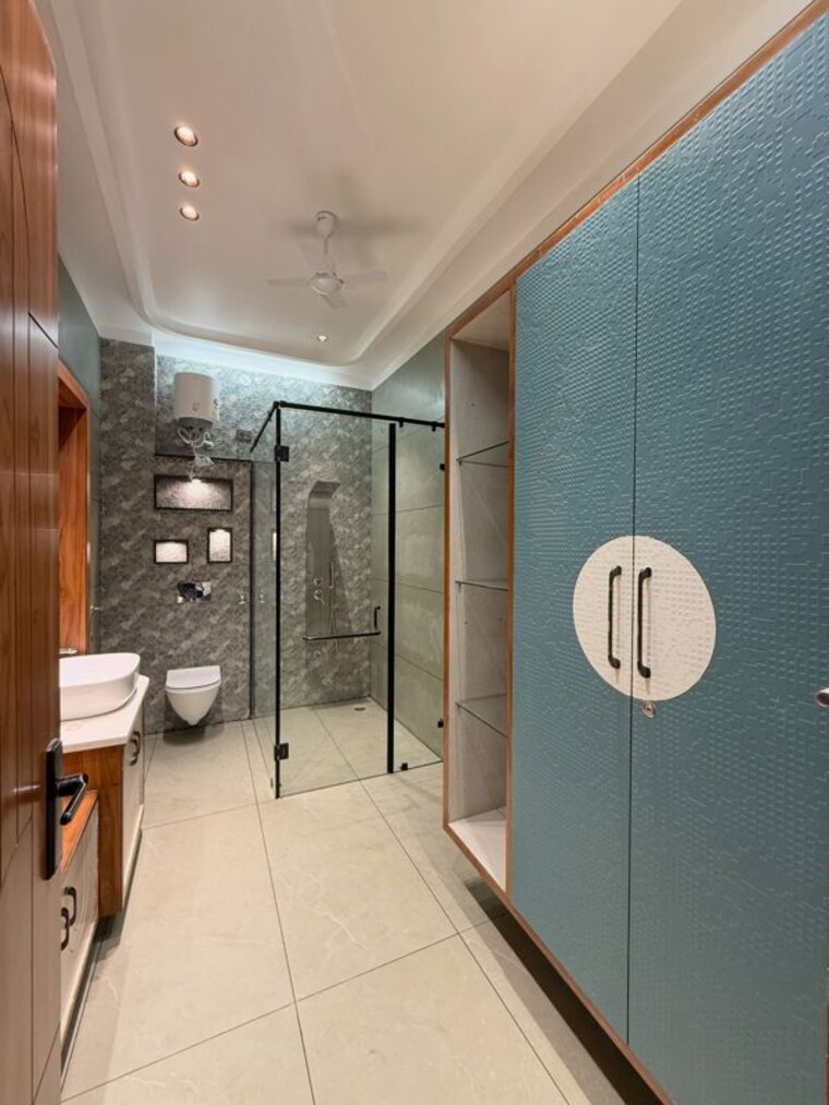 Bathroom, nirman nagar 5 Bedroom 5000 Sq.Ft. Independent House In Nirman Nagar Jaipur 10377225