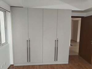 Room in 4 BHK Apartment at Godrej Air Sector 85, Sector 85 – for Rent