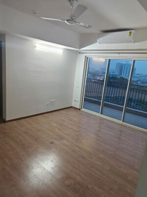 Room in 4 BHK Apartment at Godrej Air Sector 85, Sector 85 – for Rent