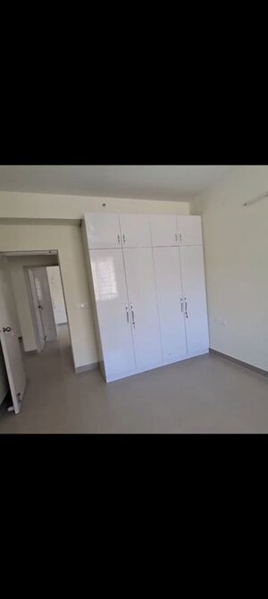 Building Lobby in 4 BHK Apartment at SARE Petioles, Sector 92 – for Rent