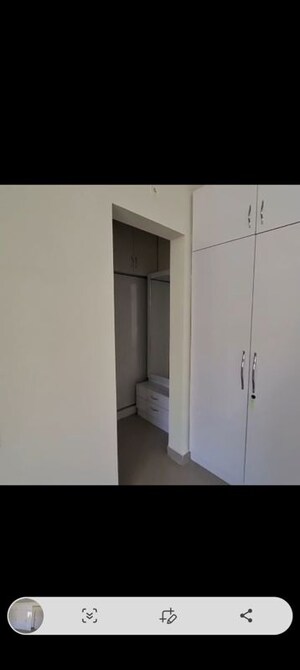 Room in 4 BHK Apartment at SARE Petioles, Sector 92 – for Rent