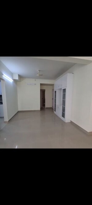 Room in 4 BHK Apartment at SARE Petioles, Sector 92 – for Rent