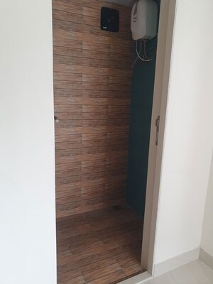 Room in 1 BHK Apartment at Lodha Crown Quality Homes, Majiwada – for Rent