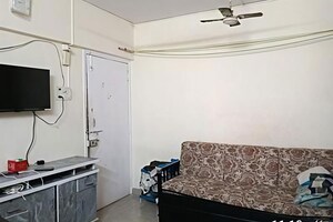 Studio Apartment For Sale in Mulund West