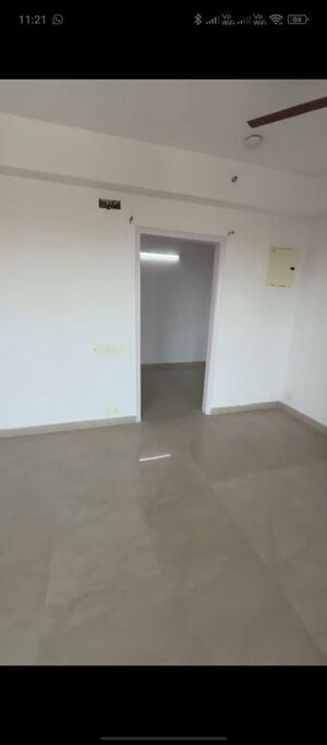 Room in 2.5 BHK Apartment at Eros Sampoornam, Sector 2 Greater Noida – for Sale