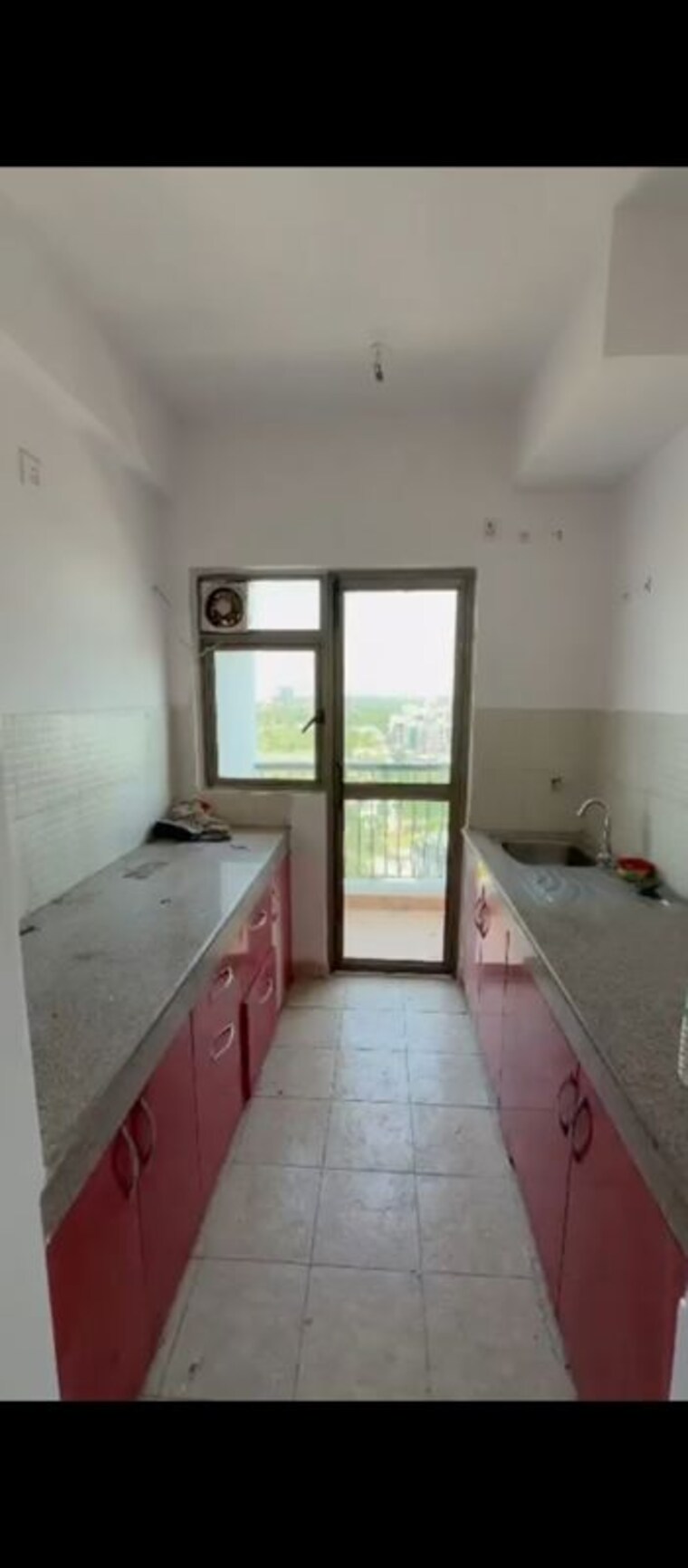 Kitchen, eros-sampoornam 2.5 Bedroom 1060 Sq.Ft. Apartment In Sector 2 Greater Noida Greater Noida 10377334