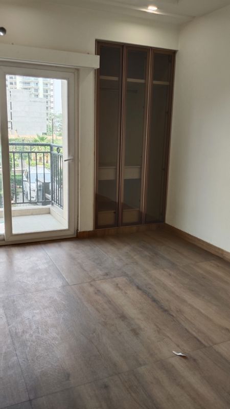 2 BHK 1098 Sq.Ft. Apartment in The Golden Gate