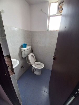 Bathroom in 1 BHK Apartment at Ninex RMG Residency, Sector 37c – for Rent