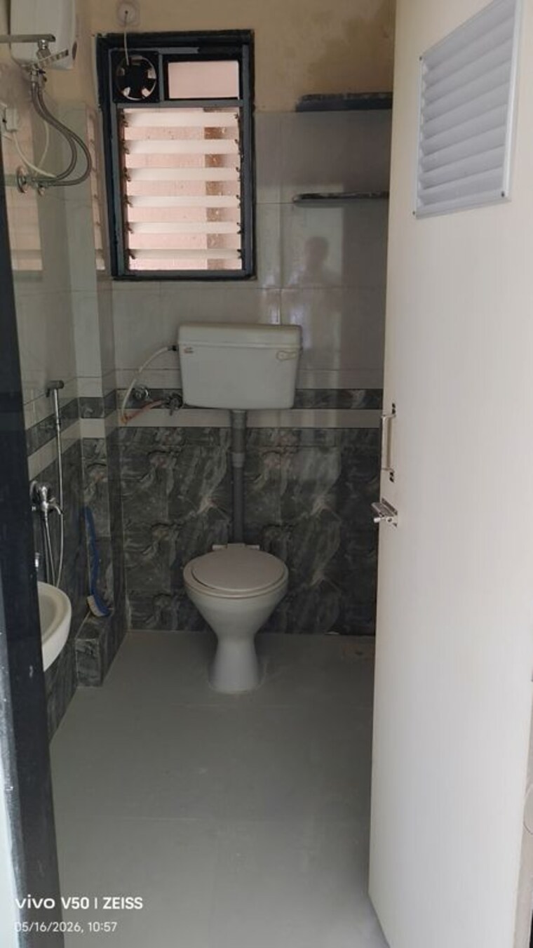 Bathroom, jimmy-tower-crystal 2 Bedroom 950 Sq.Ft. Apartment In Kopar Khairane Navi Mumbai 10377366