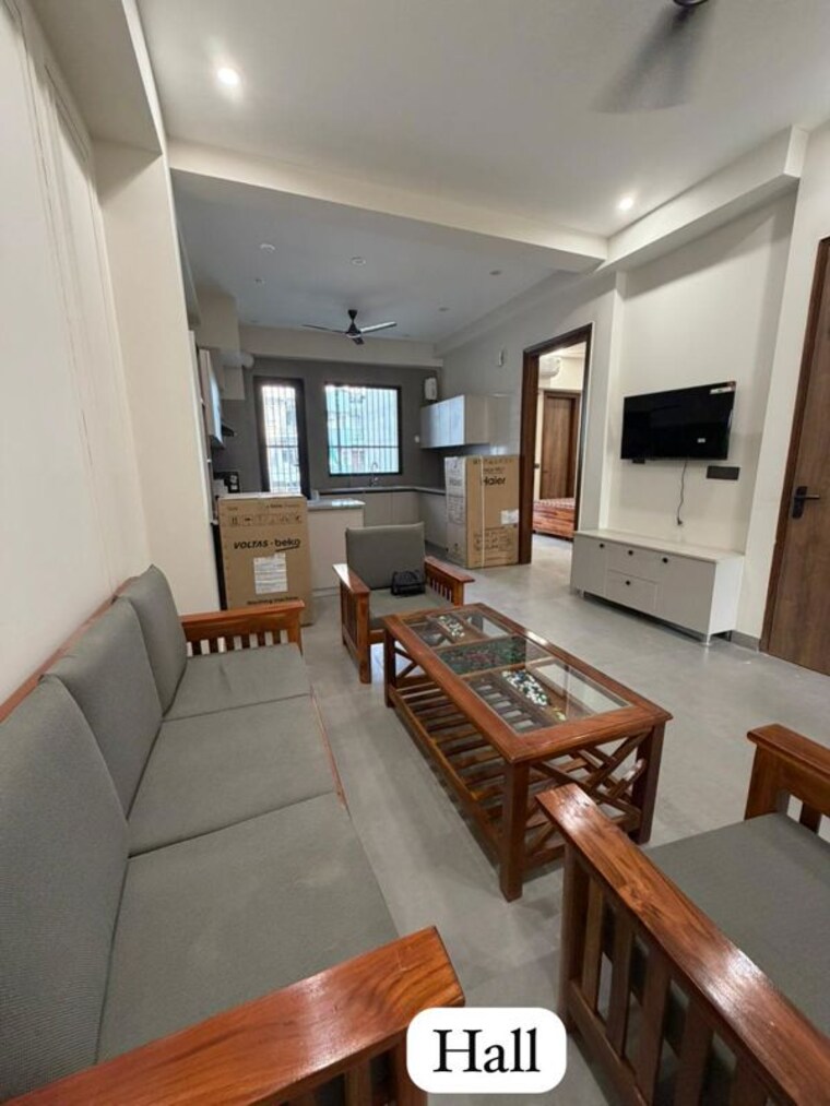 Team Area, sector 43 3 Bedroom 215 Sq.Yd. Builder Floor In Sector 43 Gurgaon 10377373