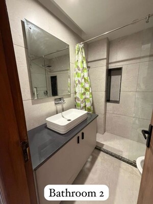 Kitchen in 3 BHK Builder Floor at Sector 43 – for Rent