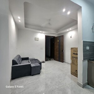 Living Room in 1 BHK Apartment at Sainik Farm – for Rent