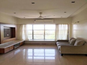 Living Room in 3 BHK Apartment at Twin Towers, Prabhadevi – for Sale