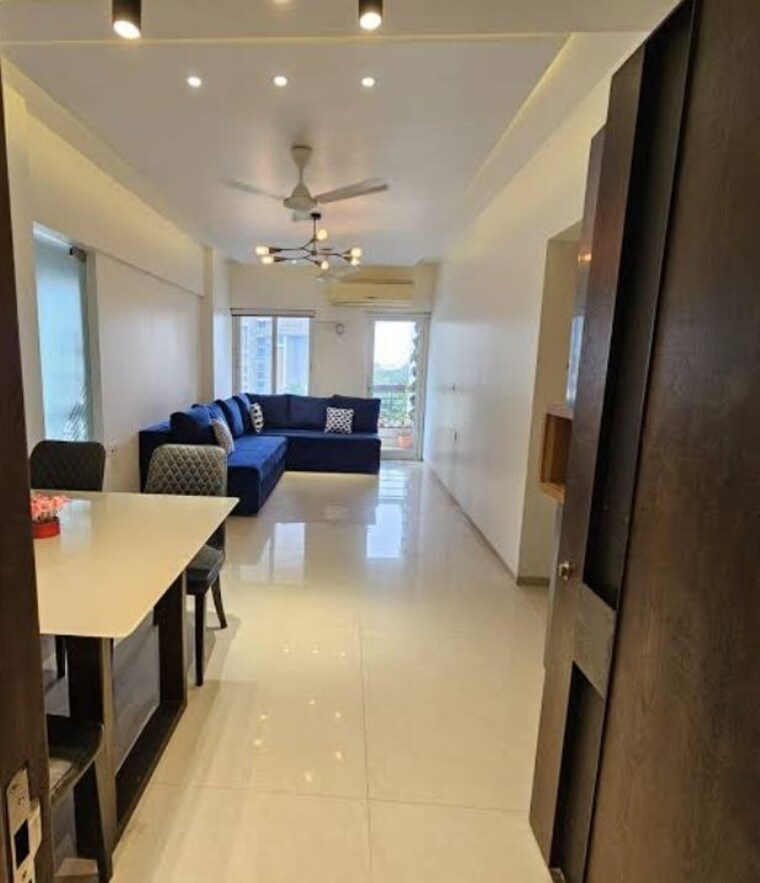 Lobby, twin-towers 3 Bedroom 1378 Sq.Ft. Apartment In Prabhadevi Mumbai 10377380