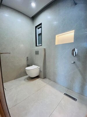 Bathroom in 3 BHK Builder Floor at Sector 42 – for Rent