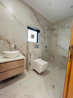 Bathroom in 3 BHK Builder Floor at Sector 42 – for Rent
