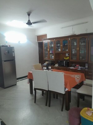 Team Area in 3 BHK Apartment at Tarika CGHS, Sector 43 – for Rent