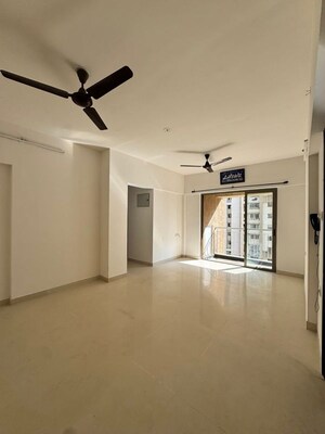 Room in 3 BHK Apartment at Lodha Splendora, Ghodbunder Road – for Rent