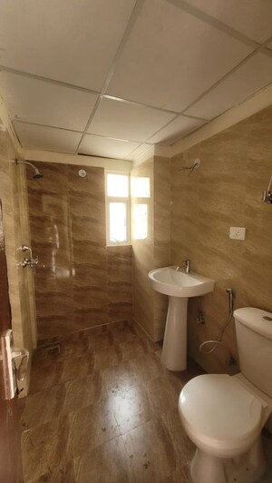 Bathroom in 3 BHK Apartment at Amrapali Centurian Park, Tech Zone 4 Greater Noida – for Rent