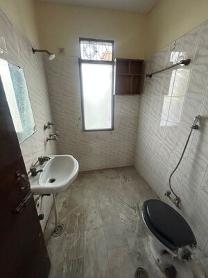 Bathroom in 2.5 BHK Apartment at Lalleshwari Vatika cghs, Sector 21d – for Rent