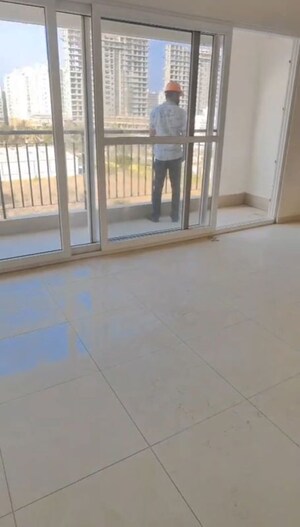 Room in 3 BHK Apartment at Godrej Park Retreat, Sarjapur Road – for Sale