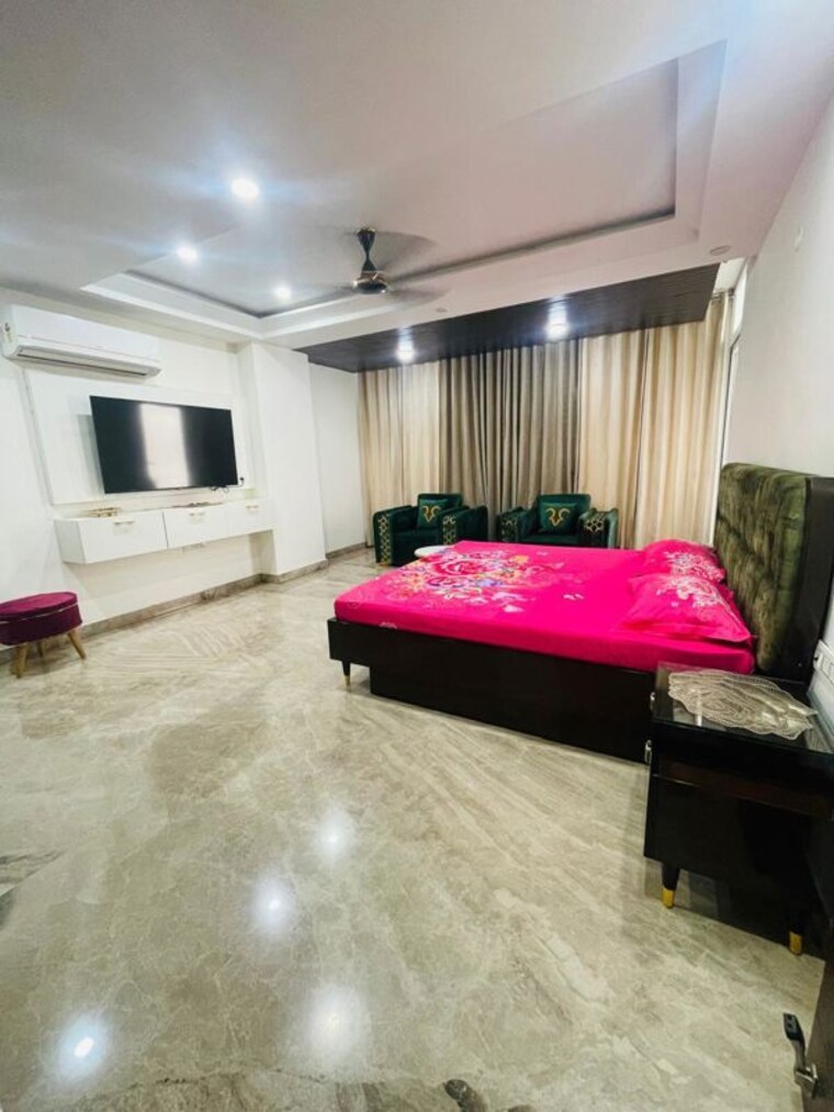 Bedroom, green-wood-city 3 Bedroom 1850 Sq.Ft. Builder Floor In Sector 45 Gurgaon 10377435