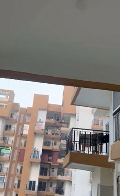 3 BHK Apartment For Rent in Amrapali Centurian Park