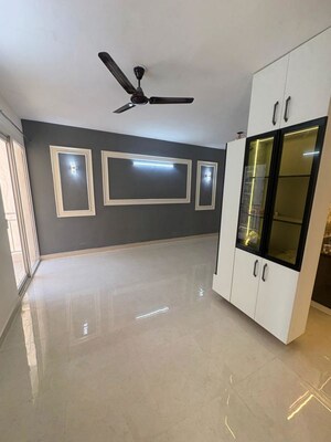 Room in 2 BHK Apartment at Signature The Millennia 3, Sector 37d – for Rent