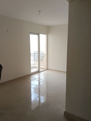 Room in 2 BHK Apartment at Signature Global The Millennia, Sector 37d – for Sale